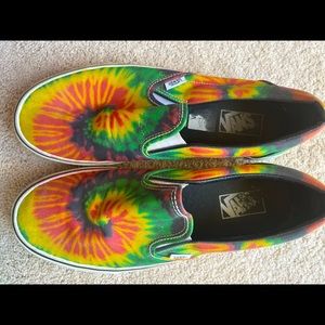 Men’s 10.5 barely worn tie died slip on Vans